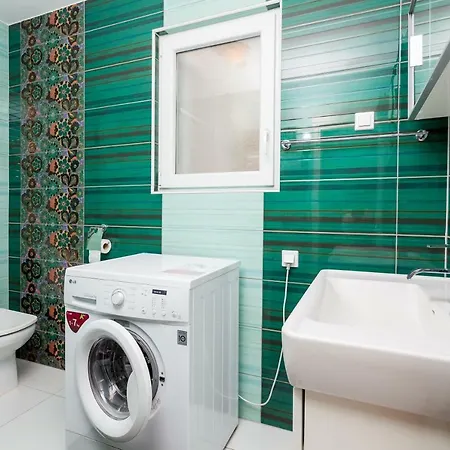 Andro Apartmán Zavalatica